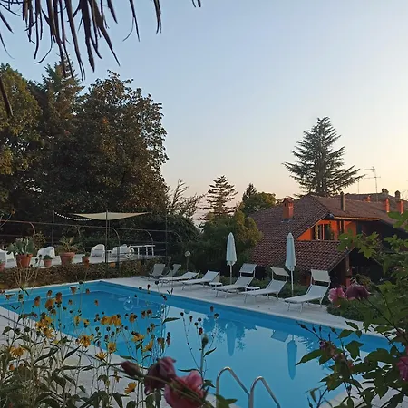 Oda ve Kahvaltı Adriana Bra