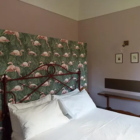 Adriana Bed & Breakfast *